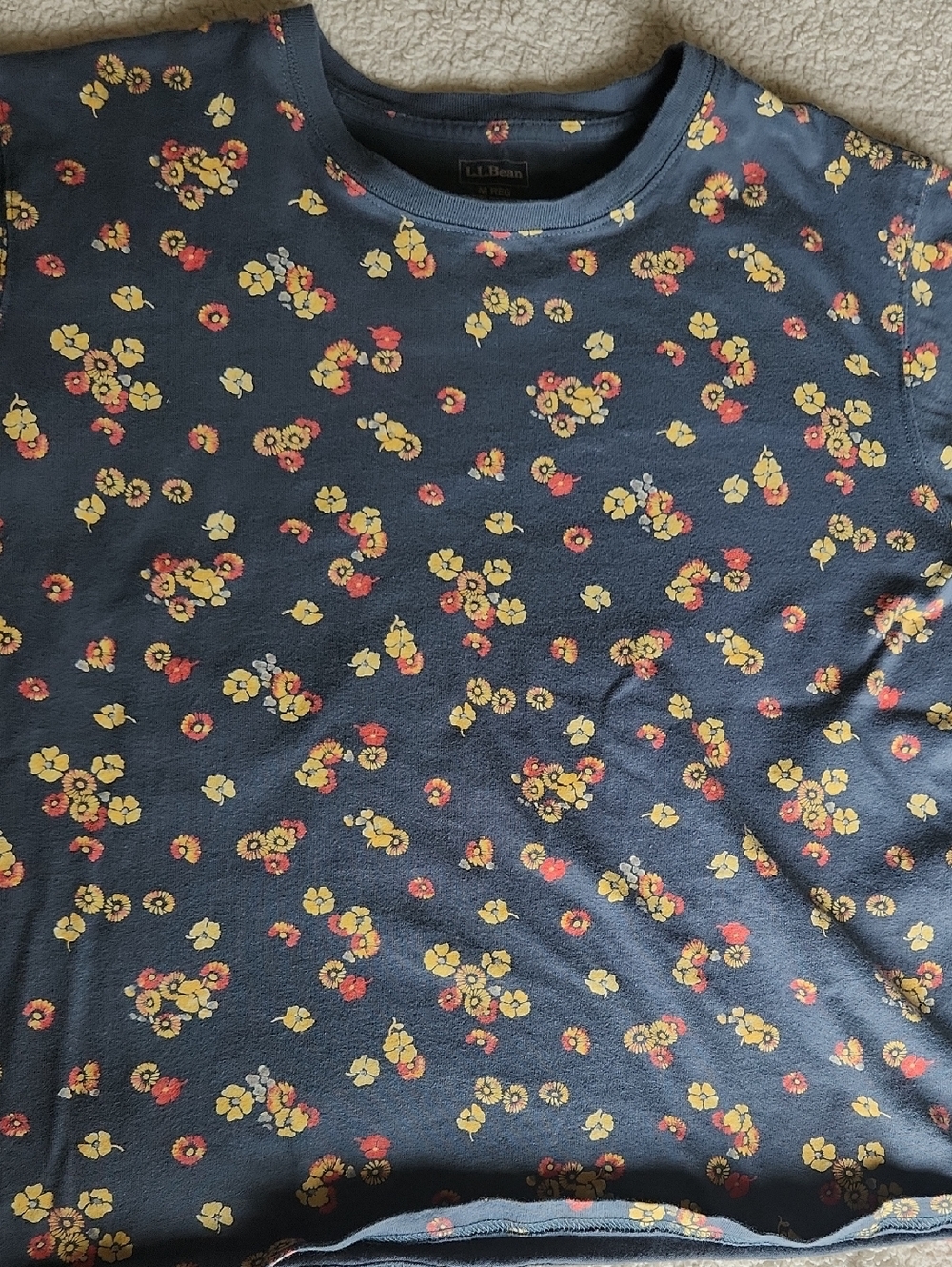 L.L. Bean Blue Short Sleeve Tee with Floral Print Size Small 100% Cotton